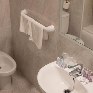 Basic Kamer met Twee Aparte Bedden